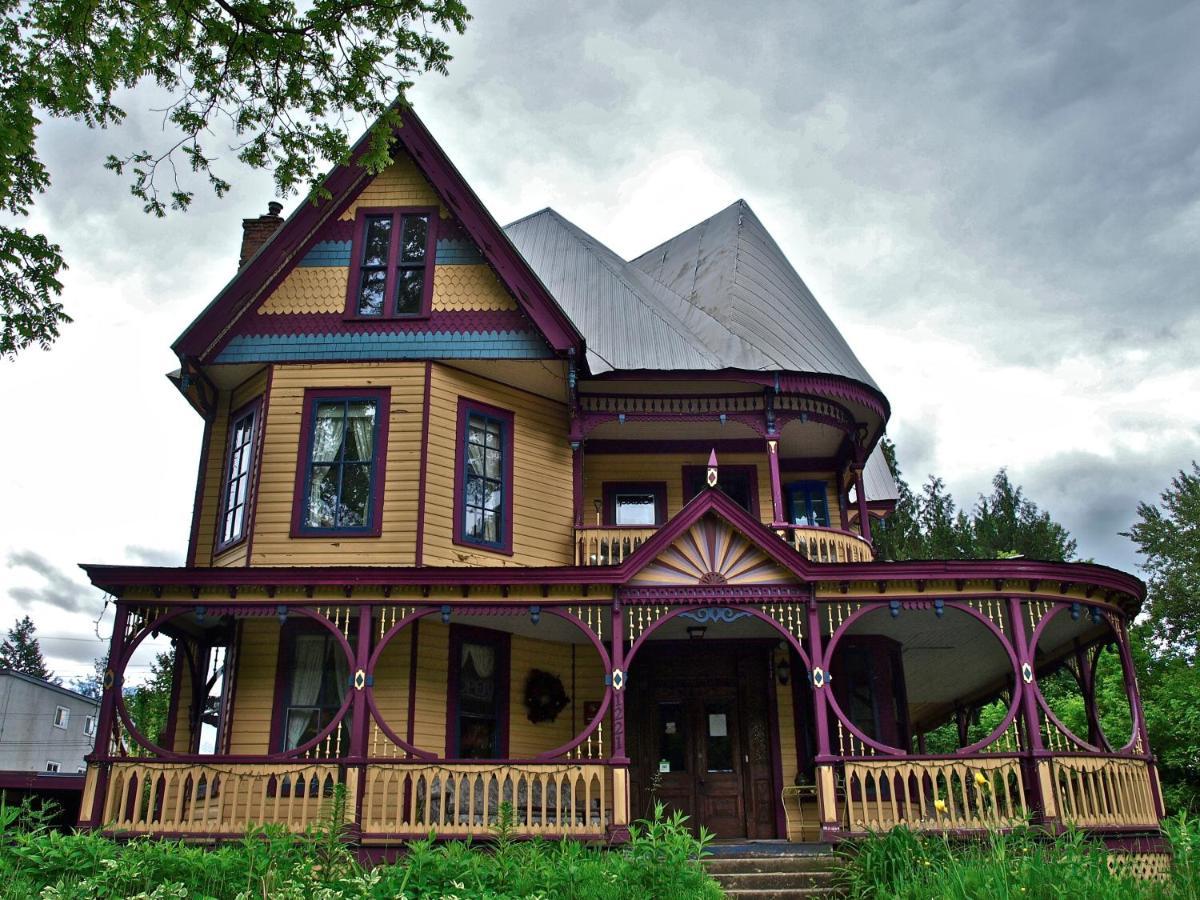 Holten Heritage House Bed & Breakfast *