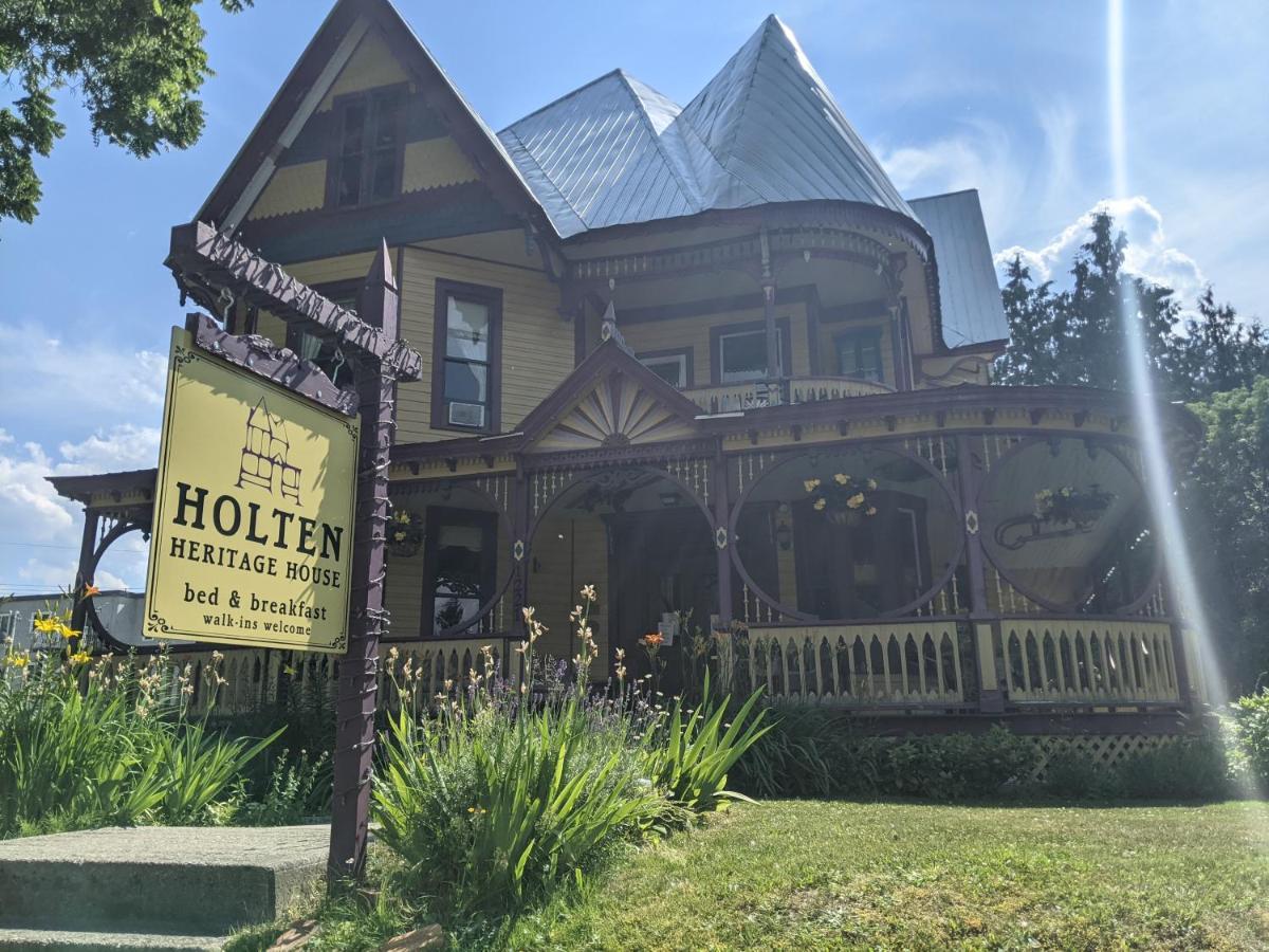 Holten Heritage House Revelstoke