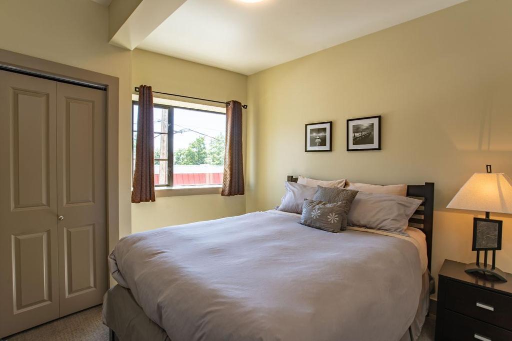 Selkirk Snug By Vacations Apartment *