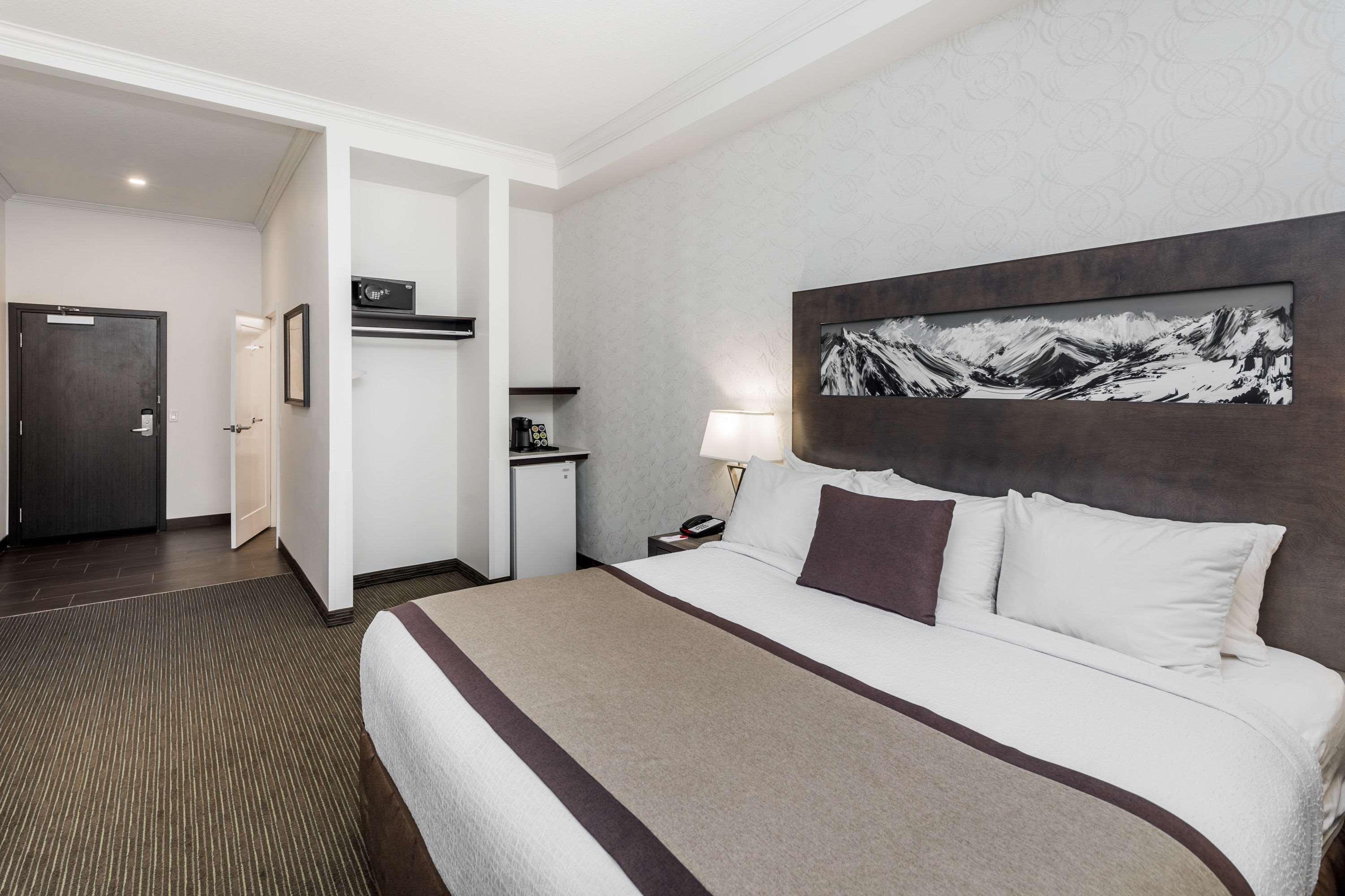 Ramada By Wyndham Revelstoke 3* Revelstoke