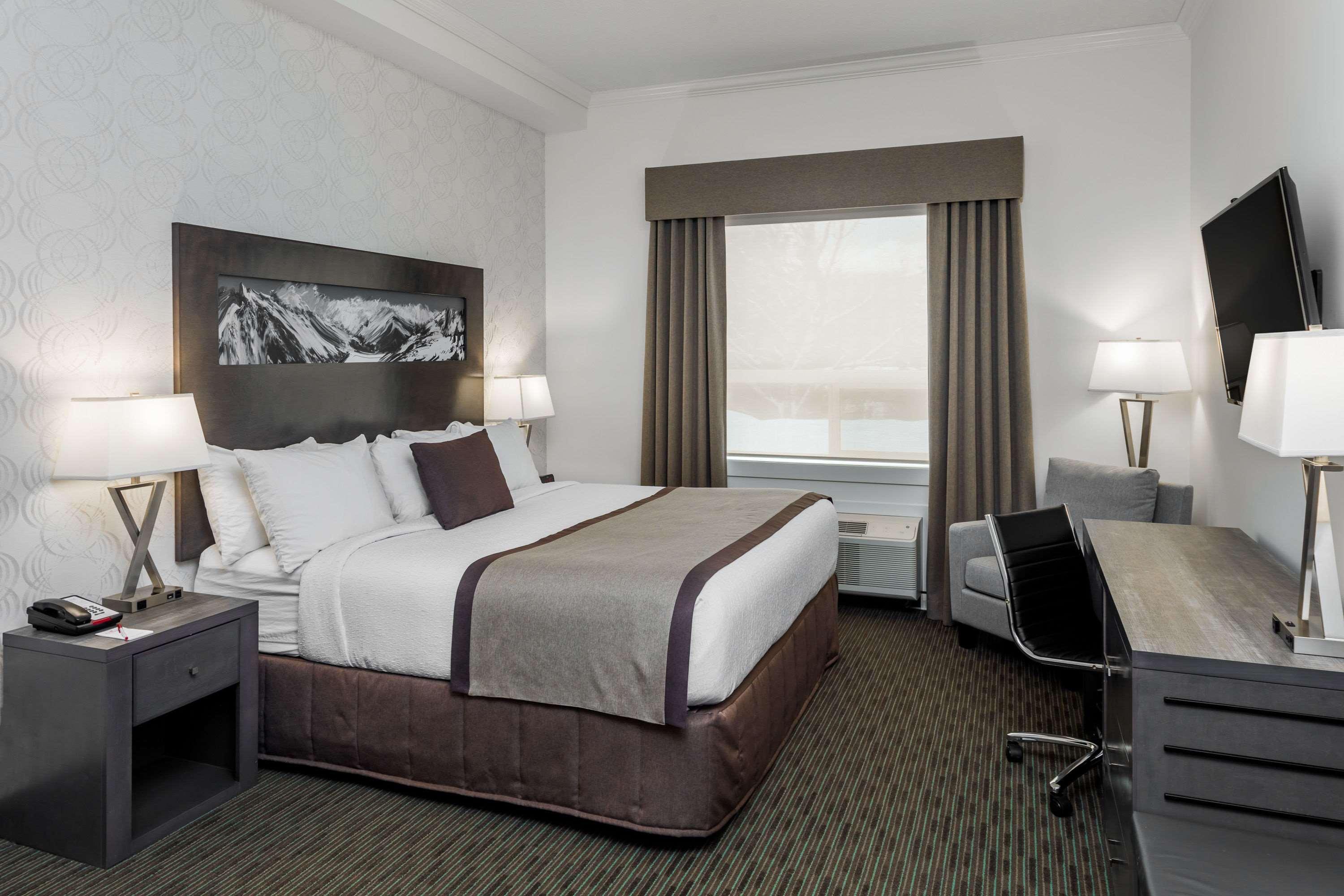 Ramada By Wyndham Revelstoke 3* Revelstoke