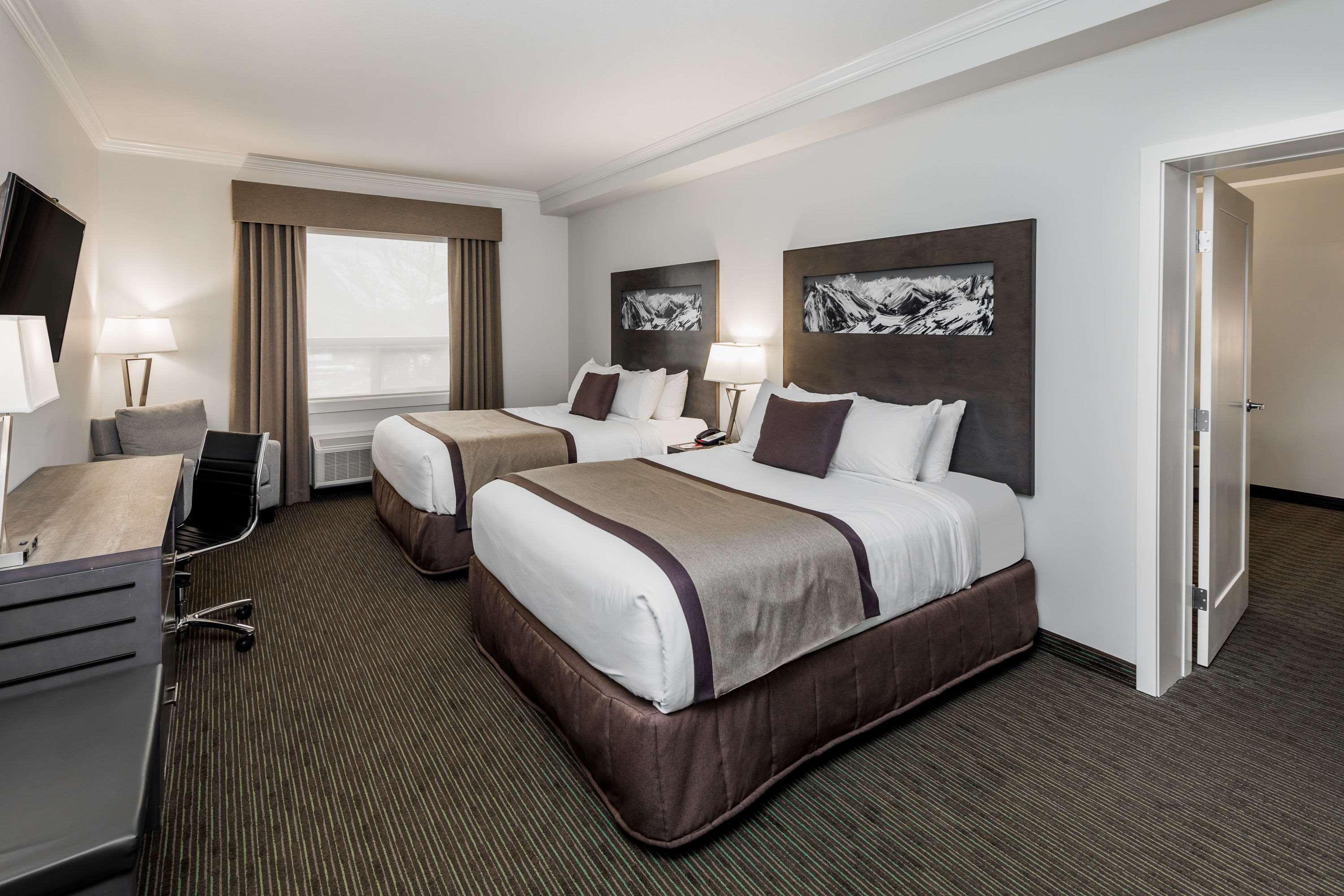 Ramada By Wyndham Revelstoke Revelstoke