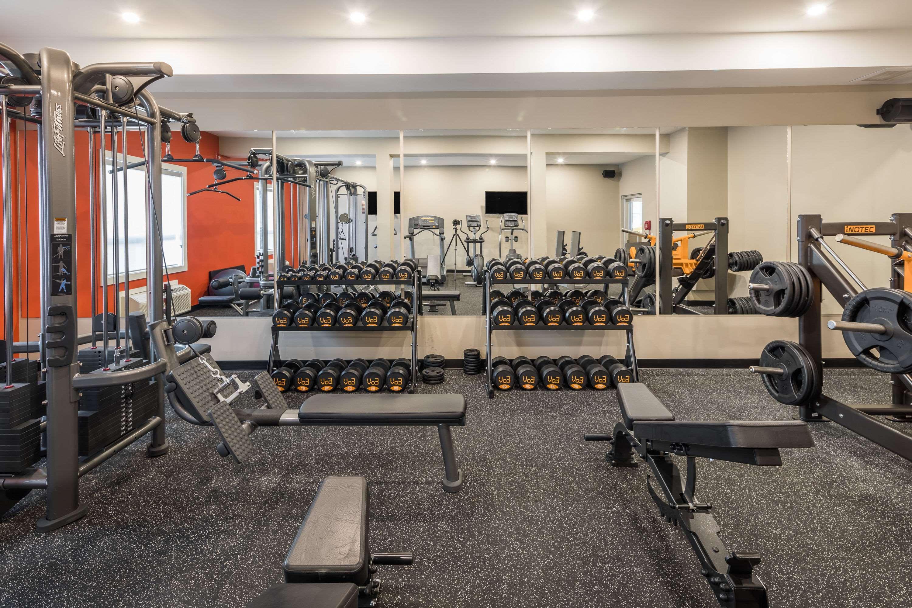 Hotel Ramada By Wyndham Revelstoke Revelstoke