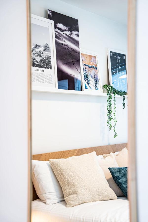 Adanac By Vacations Apartment *