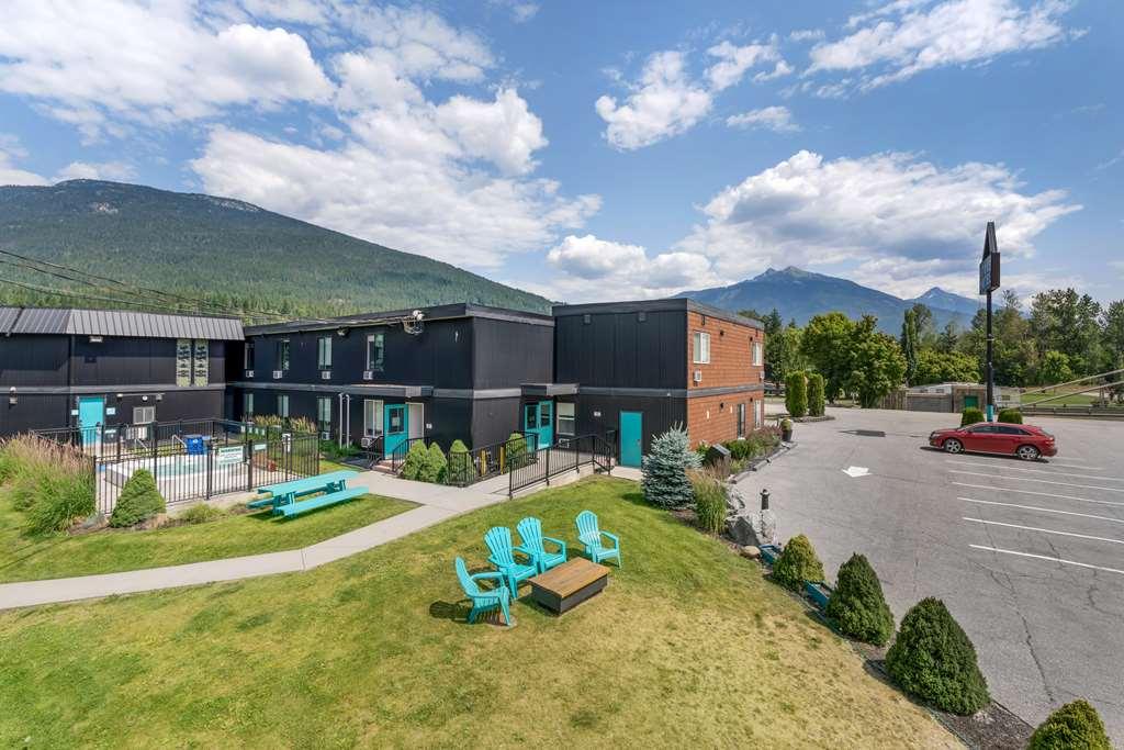 Stoke Surestay Collection By Western Motel 3*