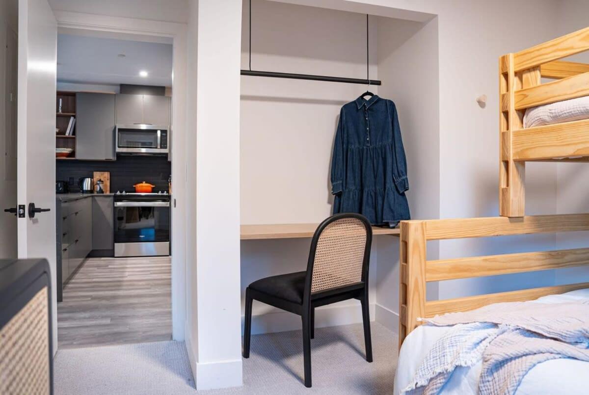 Holiday home Snowed - Stunning 3 Bedroom Revelstoke