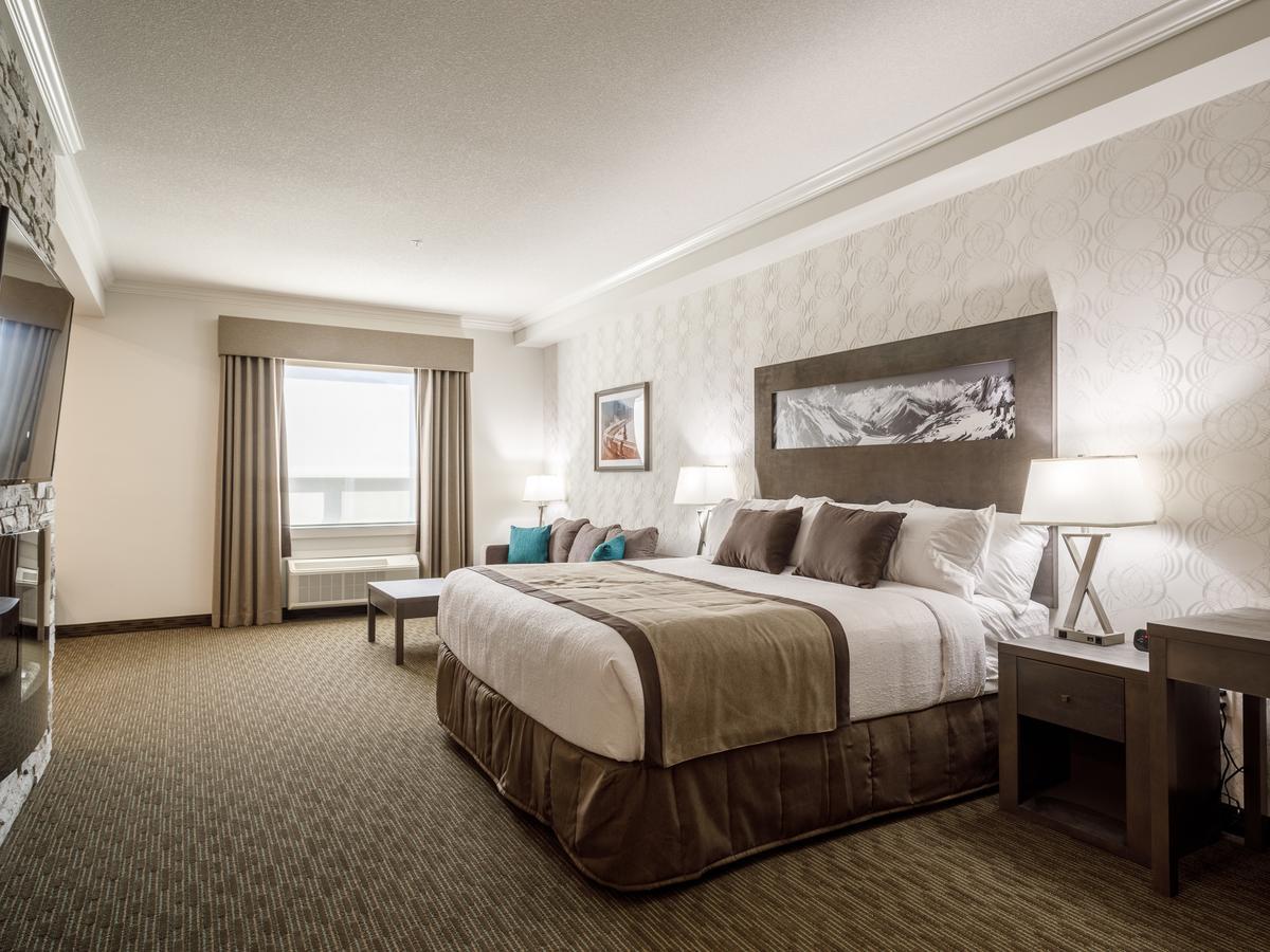 Hotel Ramada By Wyndham Revelstoke Revelstoke