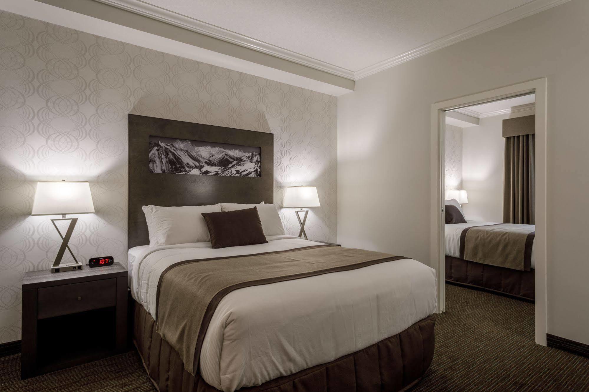 Hotel Ramada By Wyndham Revelstoke Revelstoke