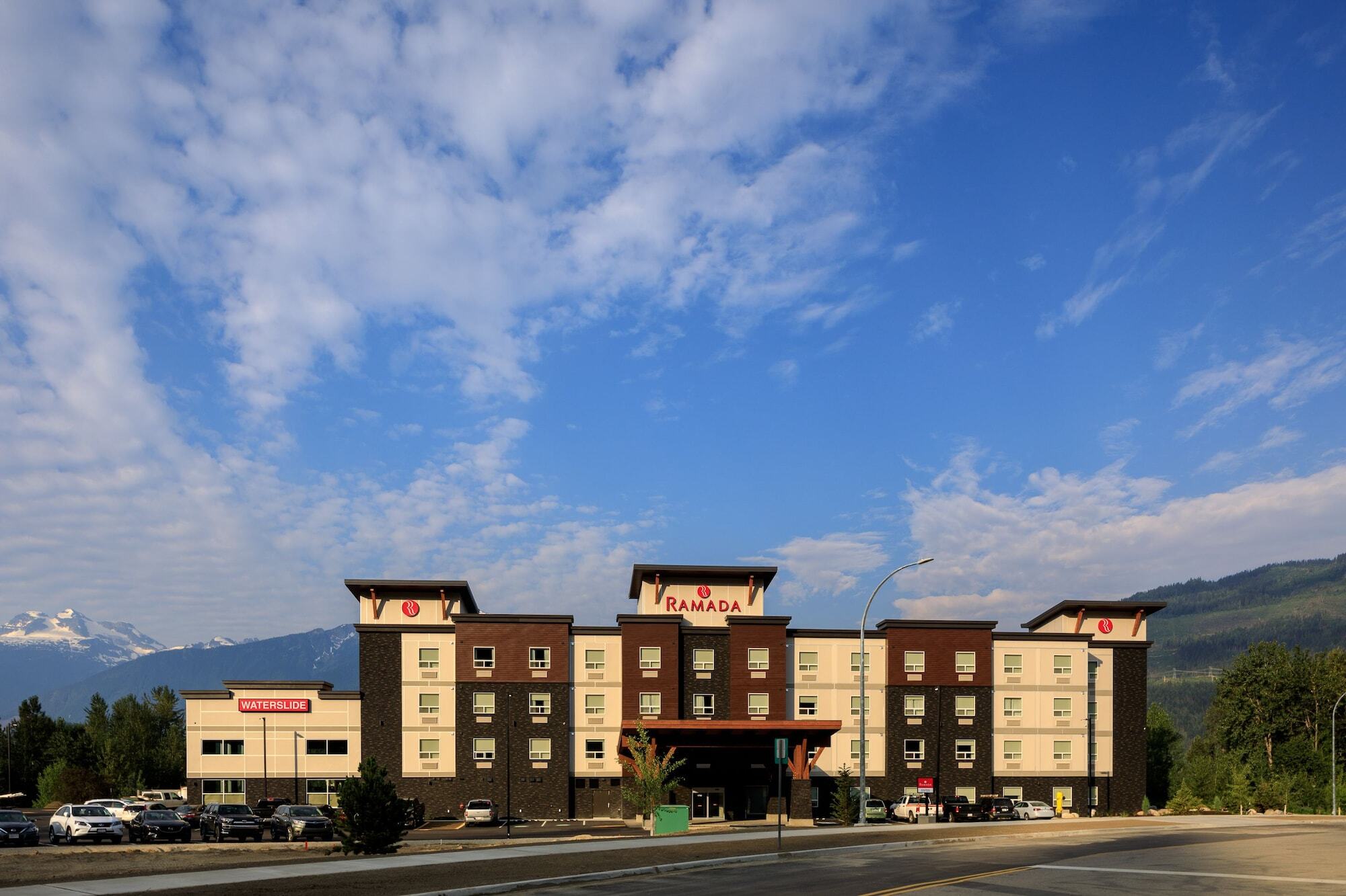 Hotel Ramada By Wyndham Revelstoke Revelstoke
