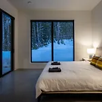 Revelstoke Modern Farmhouse