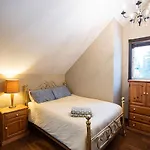 Mountain Gateway By Revelstoke Vacations
