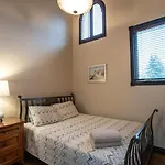 Mountain Gateway By Revelstoke Vacations