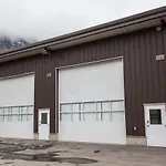 Novlan Suite By Revelstoke Vacations