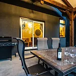 Journey\'S Perch By Revelstoke Vacations