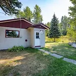 Downie Cottage By Revelstoke Vacations