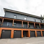 L\'Austin Reve By Revelstoke Vacations