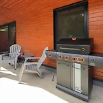 Al\'S Escape By Revelstoke Vacations