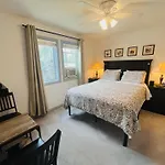 Cornerstone Bed And Breakfast
