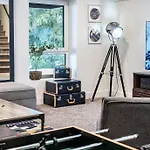 Revelation Retreat By Revelstoke Vacations
