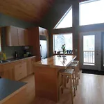 Stoke Cabin By Revelstoke Vacations