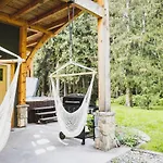 Painted Turtle Lodge - Forest Suite