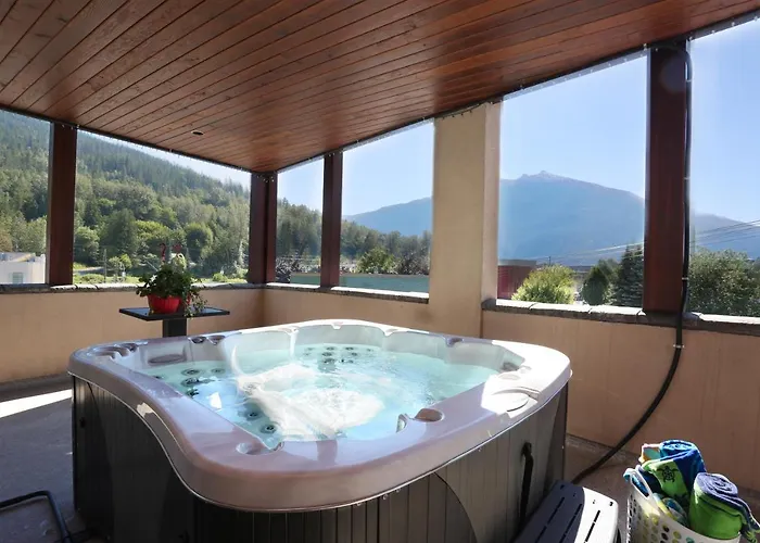 Lily Glacier Suite At Silver Bear Condos