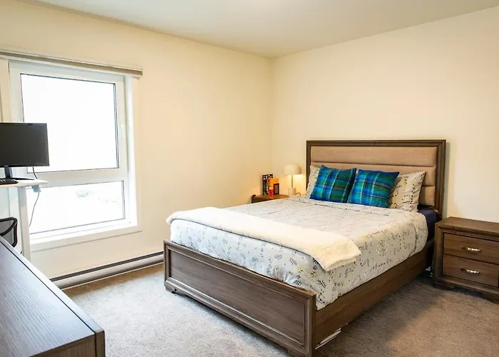 Suite Lines Revy - One Bedroom Near Rmr