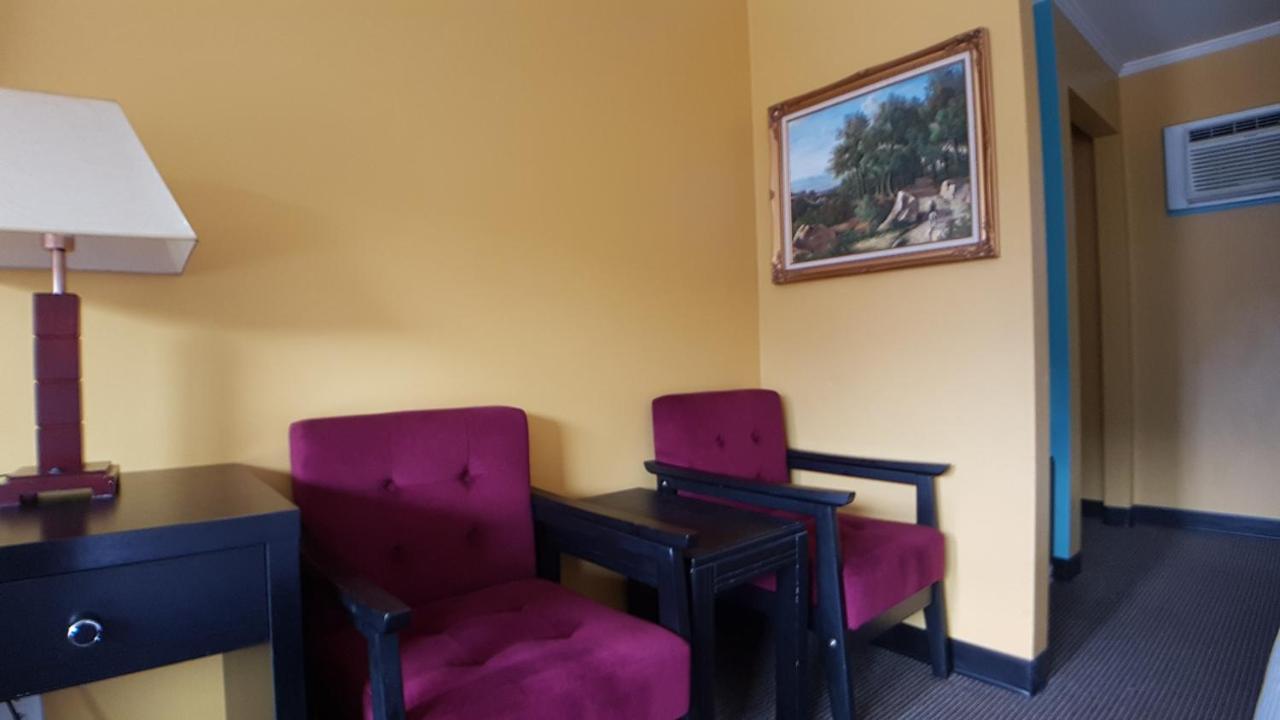 Motel Alpine &