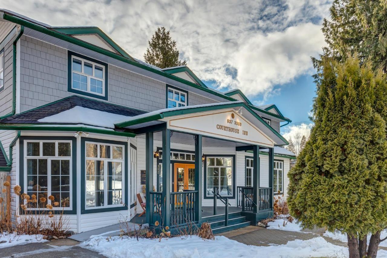 Hotel Courthouse Revelstoke