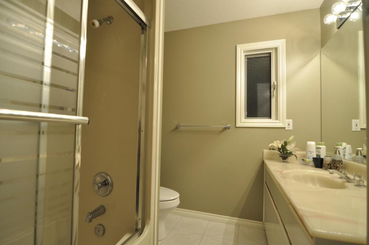 Cornerstone Bed & Breakfast 3*