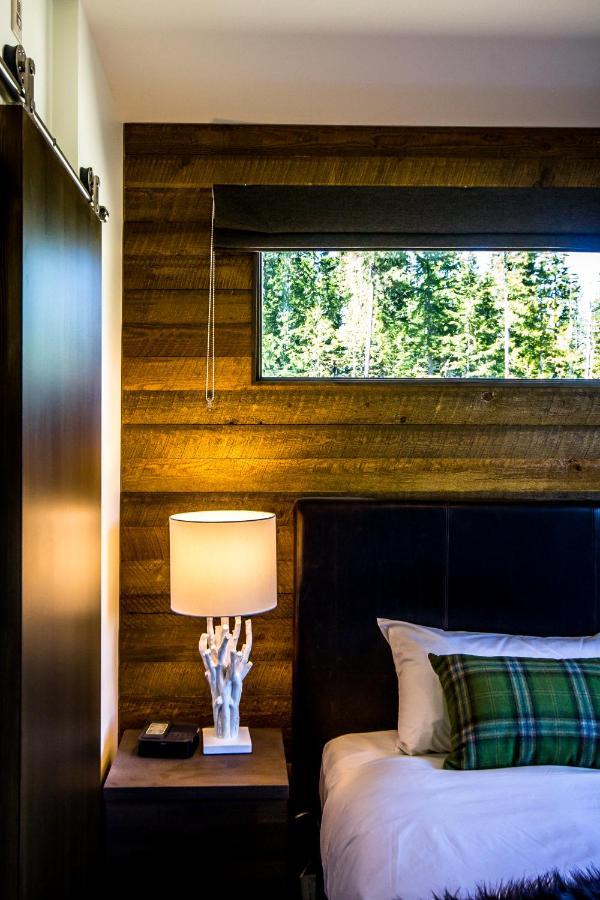 Eagle Pass Lodge
