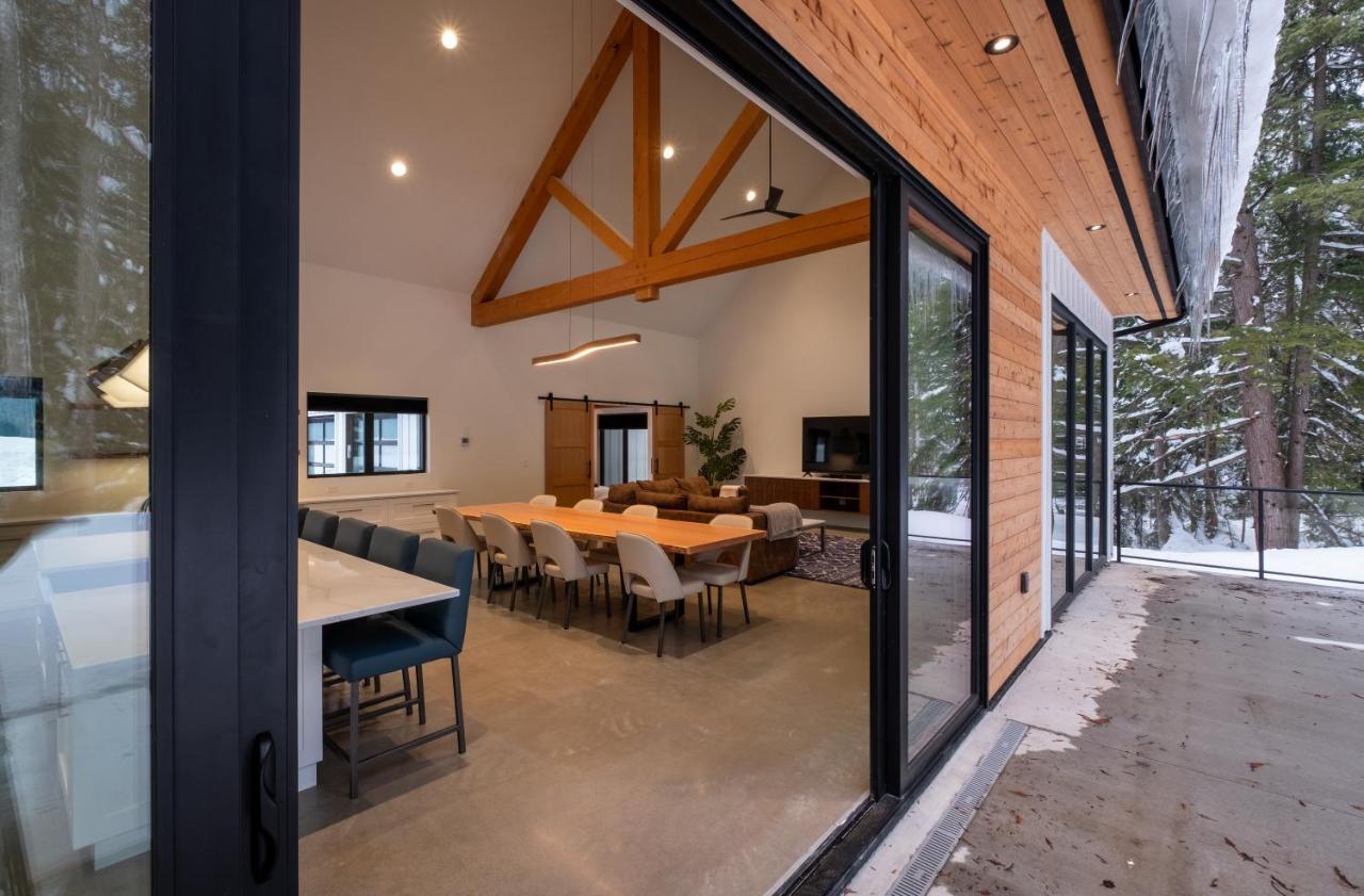 Villa Modern Farmhouse *