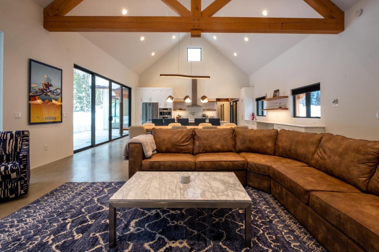 Villa Modern Farmhouse *
