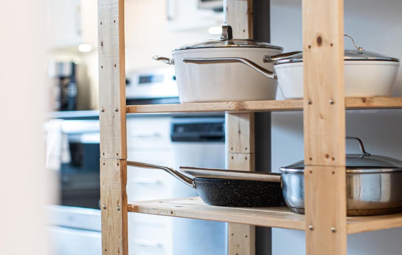 Niska's Den By Vacations Apartment Revelstoke
