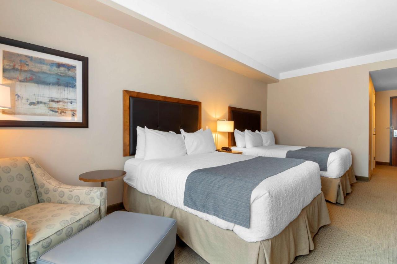 Western Hotel 4*