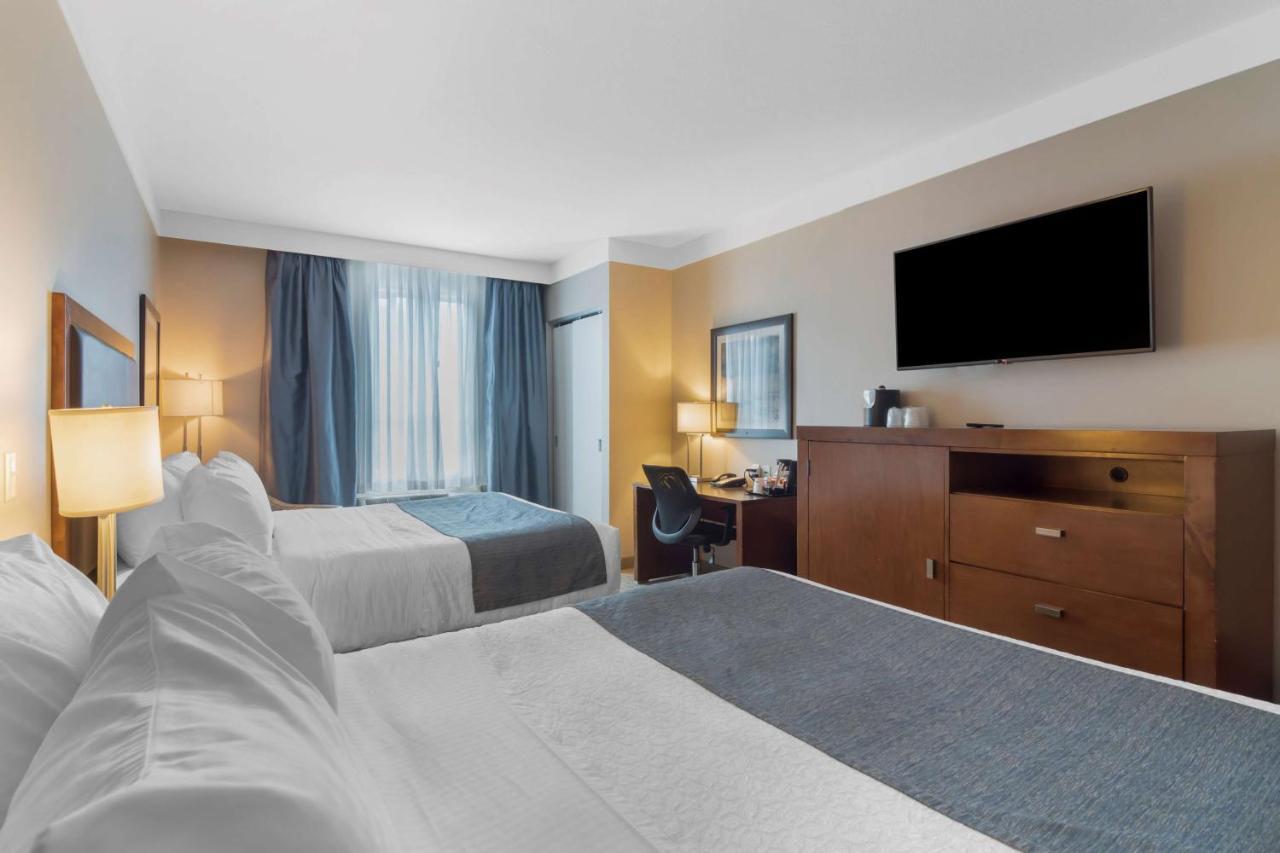Western Hotel 4*