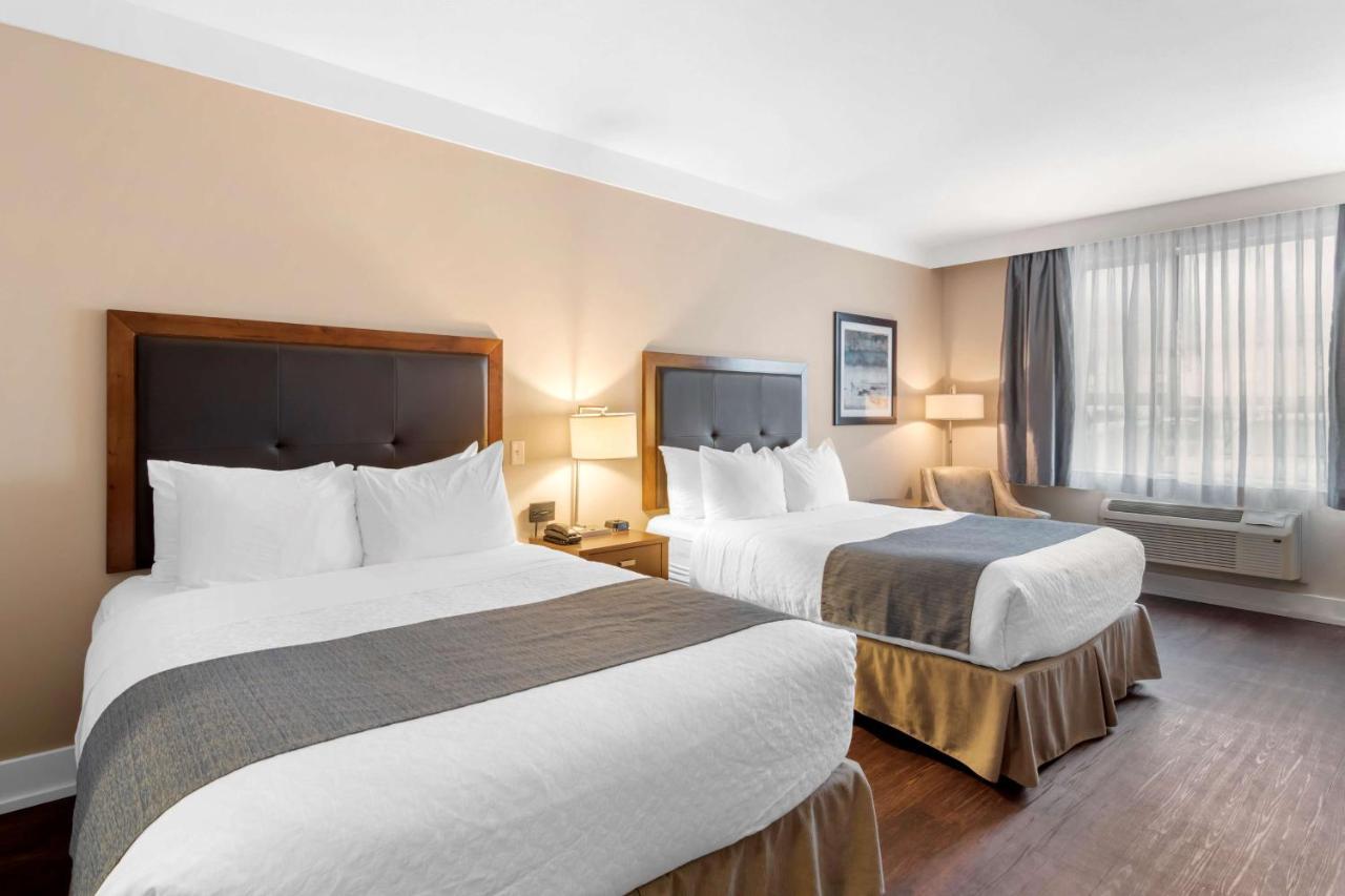 Western 4* Revelstoke