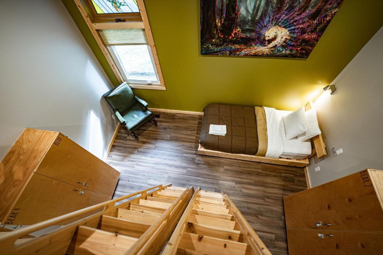 Journey's Perch By Vacations * Revelstoke