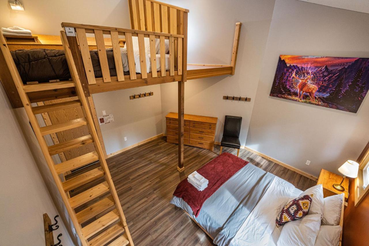 Journey's Perch By Vacations Holiday home Revelstoke