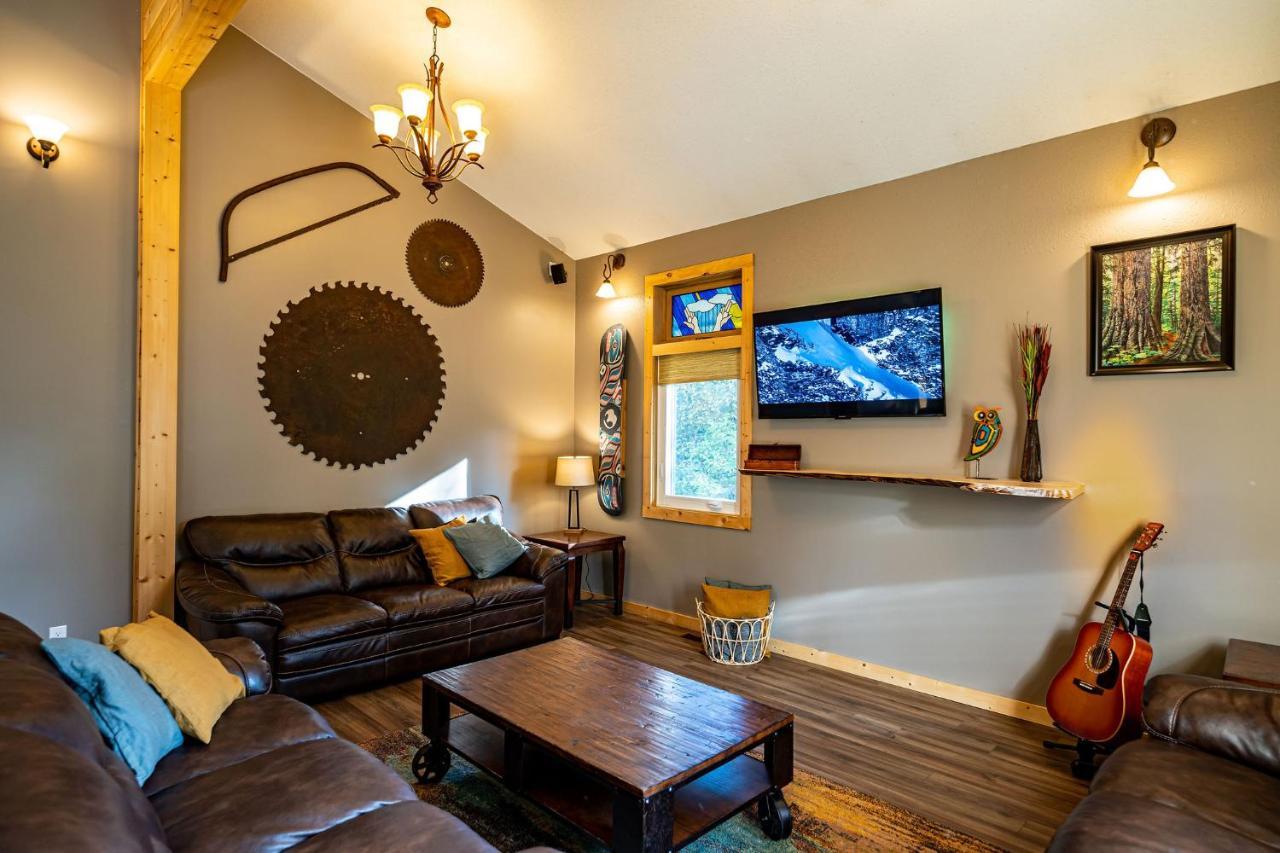 Journey's Perch By Vacations Holiday home *