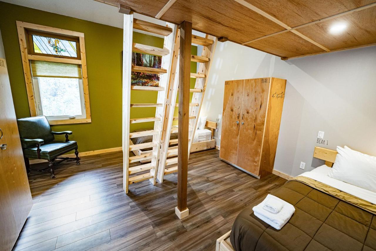 Holiday home Journey's Perch By Vacations *