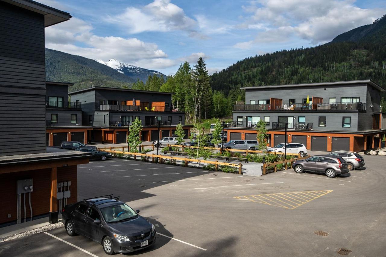 L'austin Reve - Three-bedroom Close To Rmr * Revelstoke