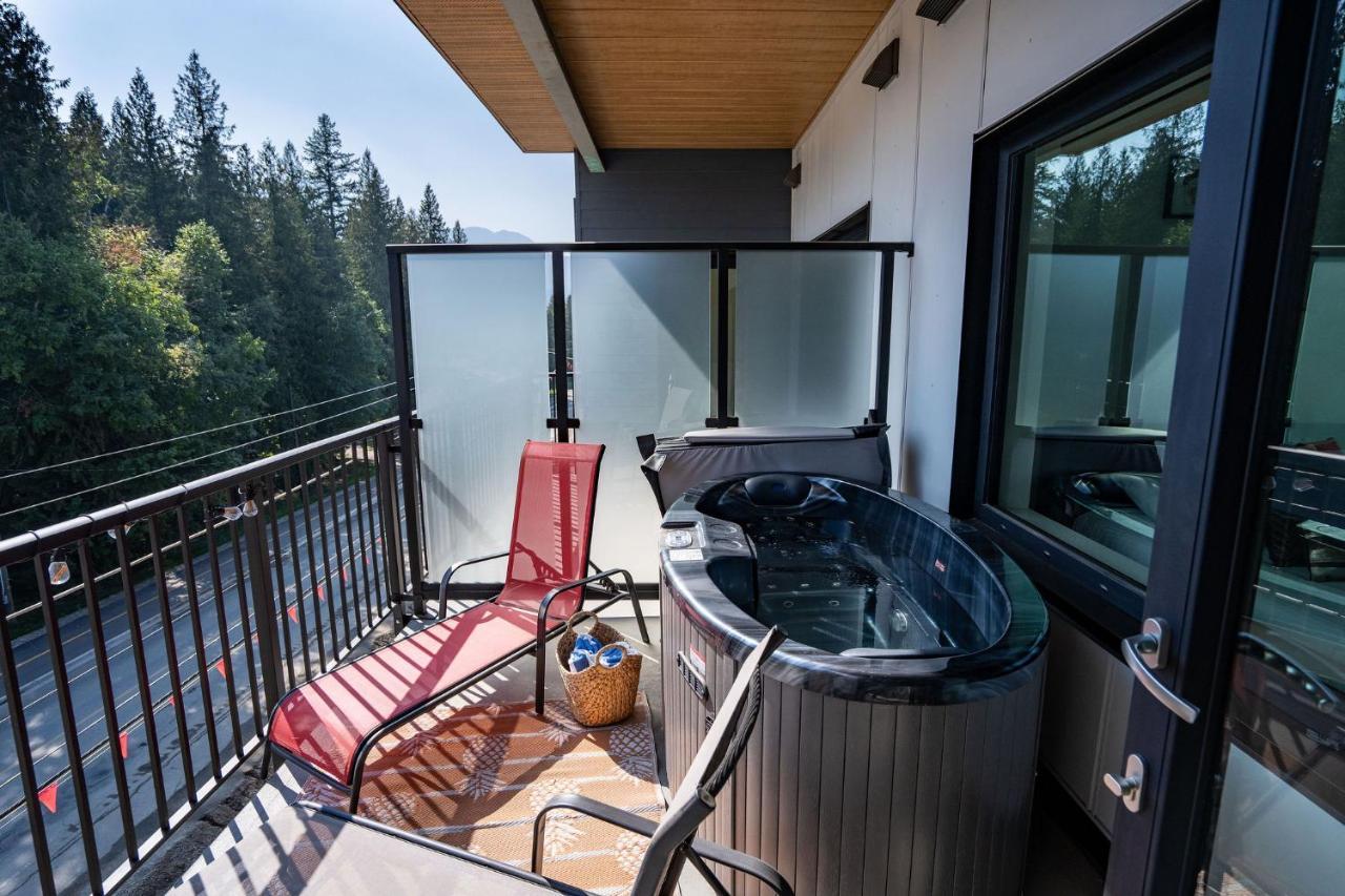 Rummy's Adventure Bay By Vacations * Revelstoke