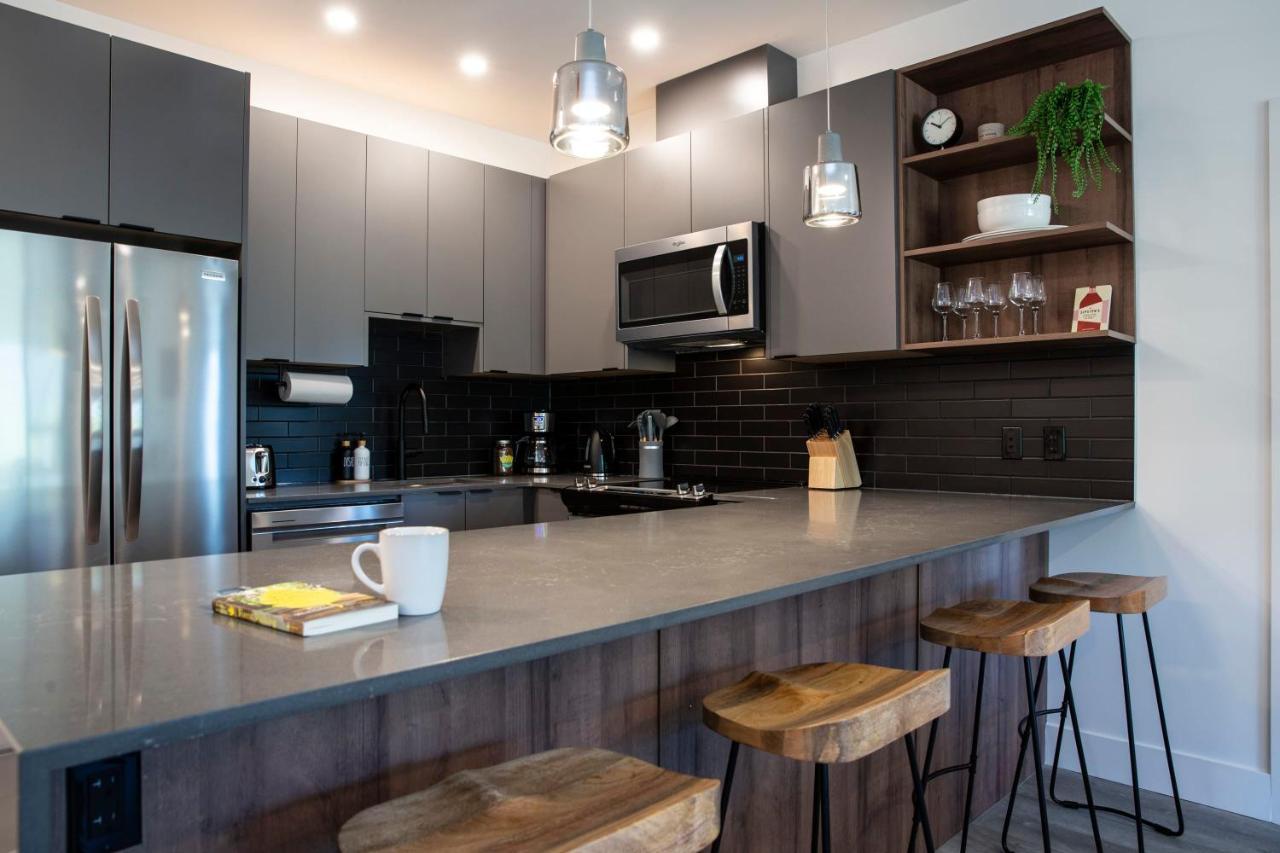 Selkirk Powder Dream - Cozy Apartment Revelstoke