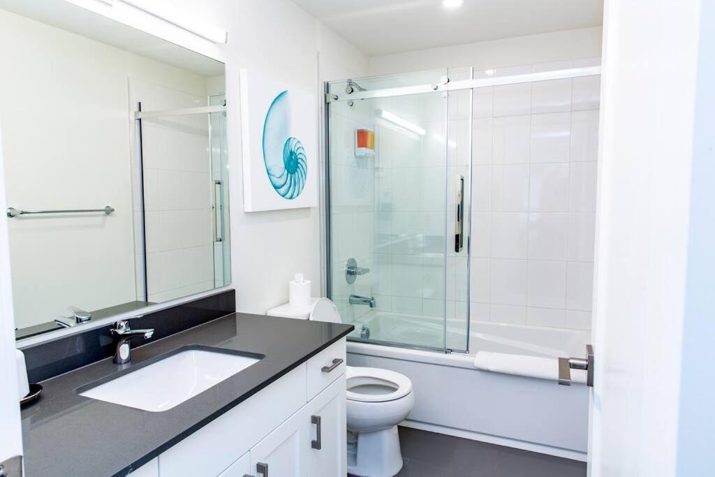 Revy Pow Pad - Private Hot Tub 3 Bedroom Holiday home *