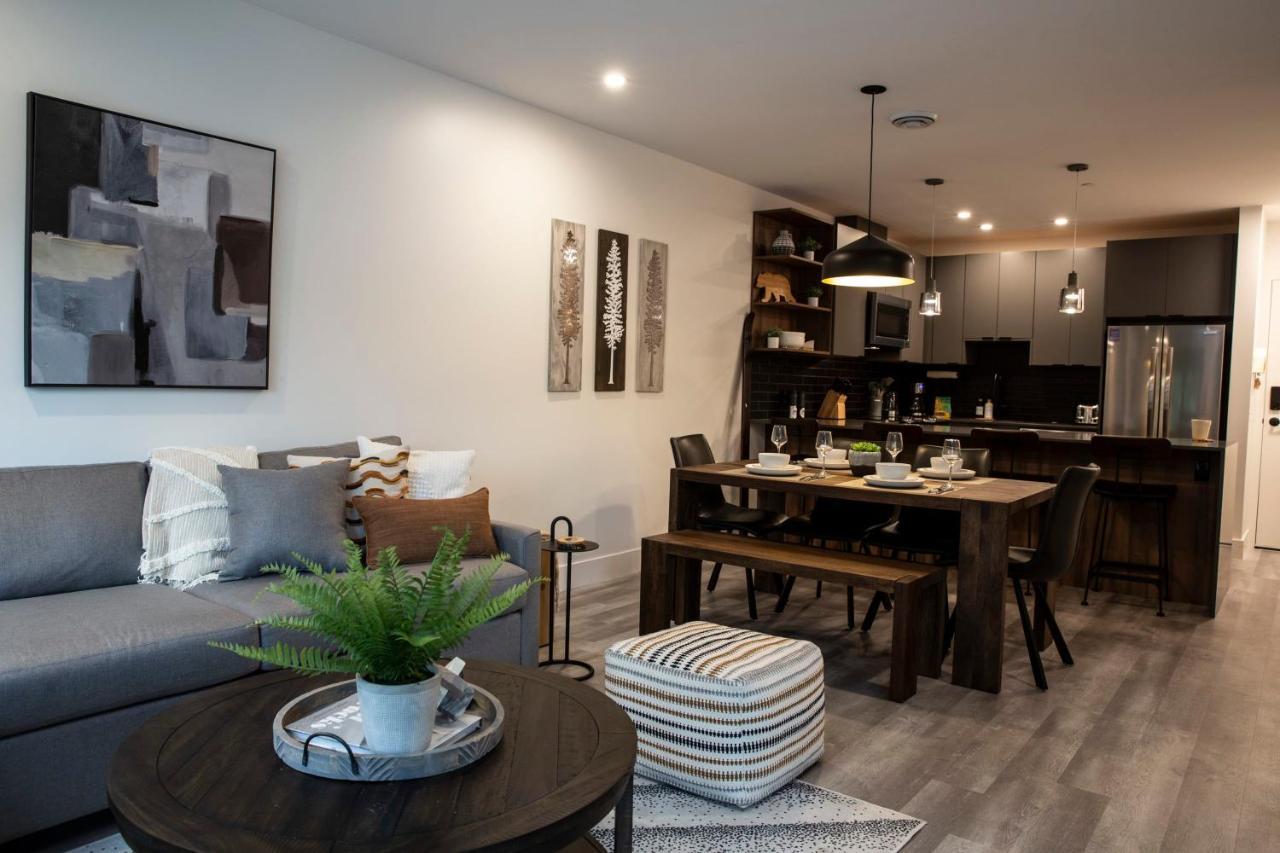 Selkirk Staytion - Stylish With Hot Tub *
