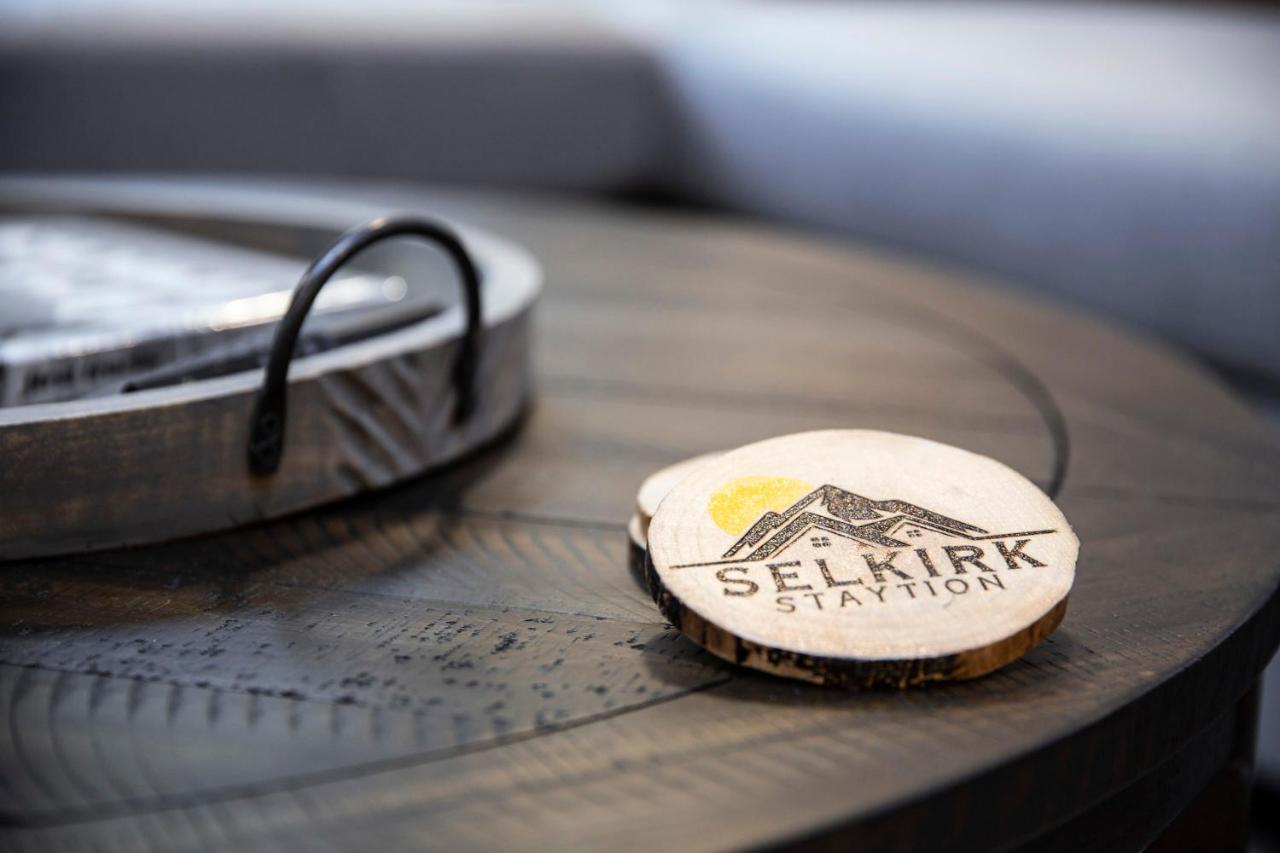 Apartment Selkirk Staytion - Stylish With Hot Tub