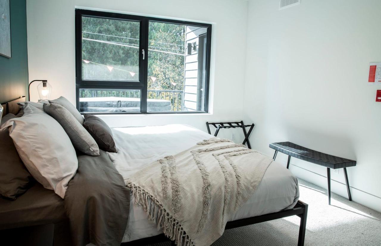 Holiday home & Tee Retreat Bright Three Bedroom And Hot Tub *