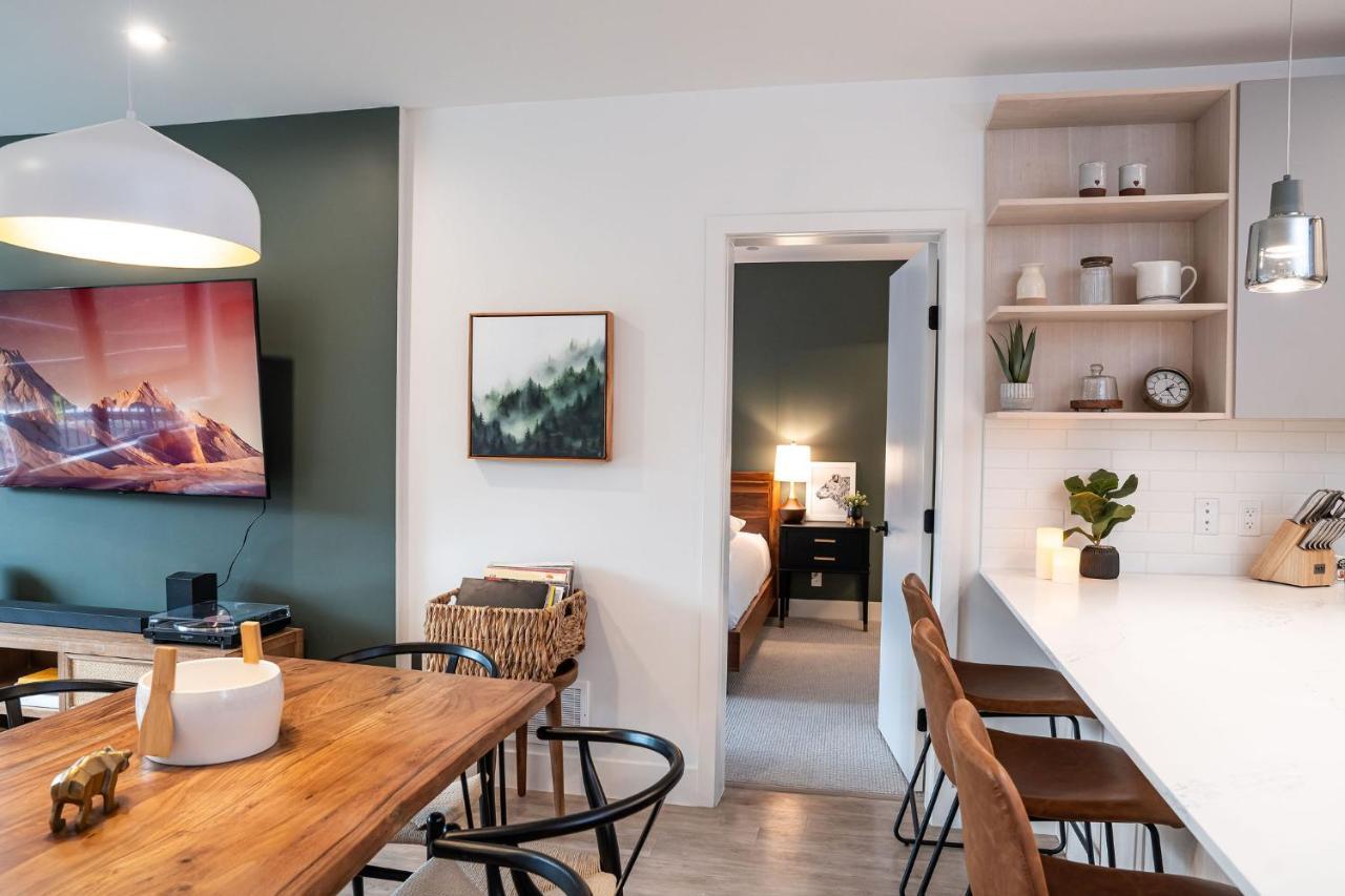 Hemlock Hangout By Vacations Apartment Revelstoke