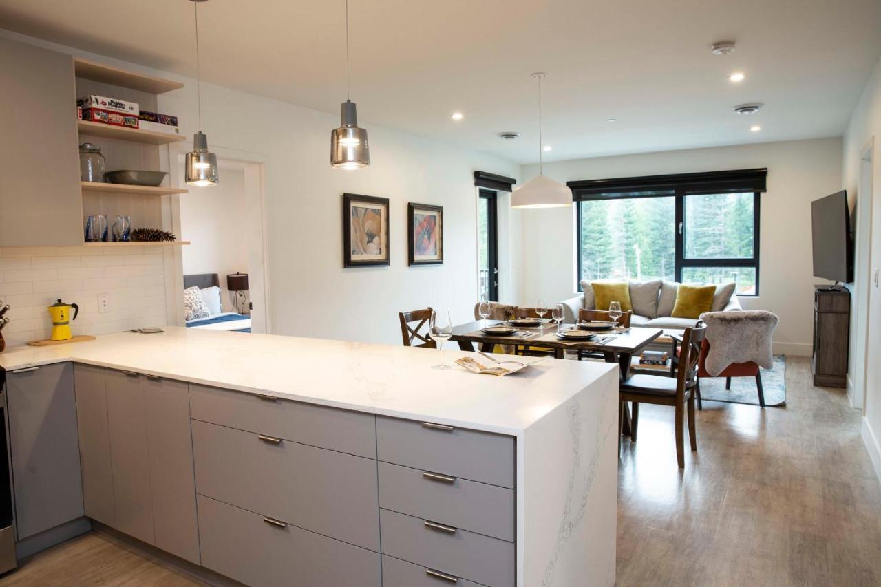 Revytalise - Cozy 3 Bedroom Apartment